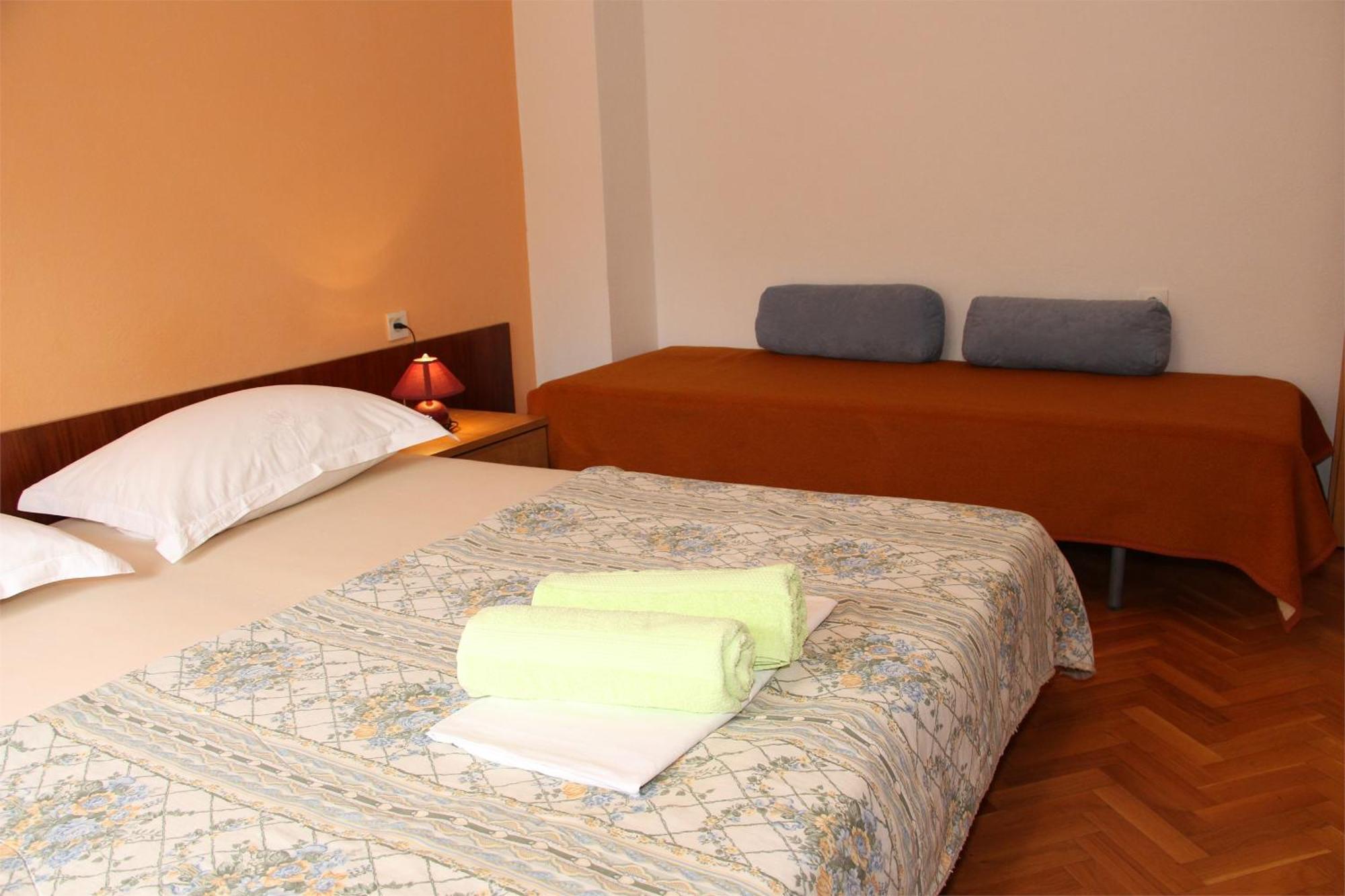 Mirjana F Apartaments Baška Extérieur photo