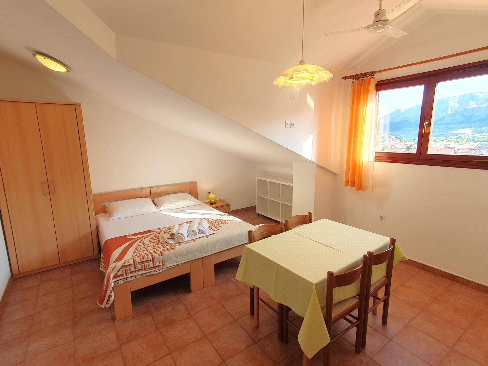Mirjana F Apartaments Baška Extérieur photo
